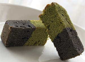 野菜スイーツ専門店　パティスリー ポタジエ　小松菜とゴマのパウンドケーキ